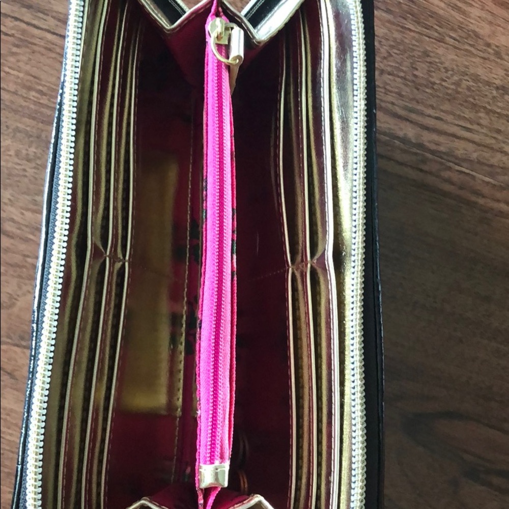 Wallet - Picture 2 of 2
